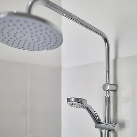 Apartment The Winter, Netflix, Downtown, Quiet & Comfortable Reims