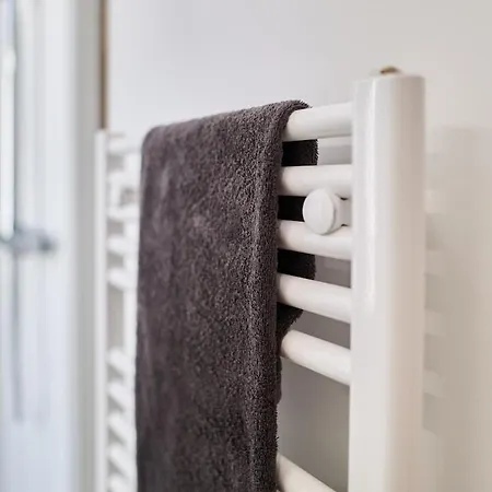 Apartment The Winter, Netflix, Downtown, Quiet & Comfortable *