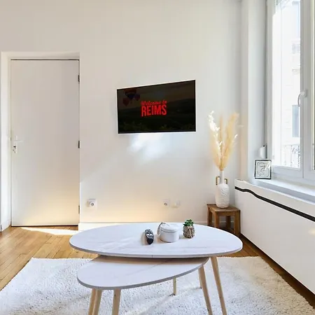 The Winter, Netflix, Downtown, Quiet & Comfortable Διαμέρισμα