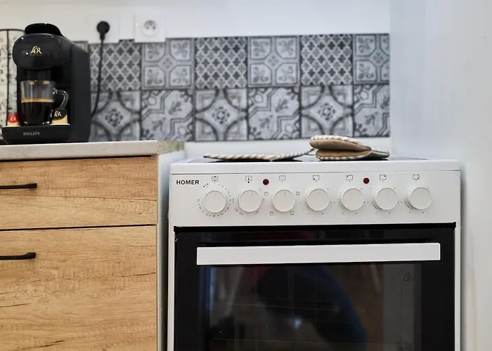 The Winter, Netflix, Downtown, Quiet & Comfortable * Реймс